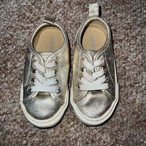 Old Navy Shiny Gold Sneakers Toddler 5